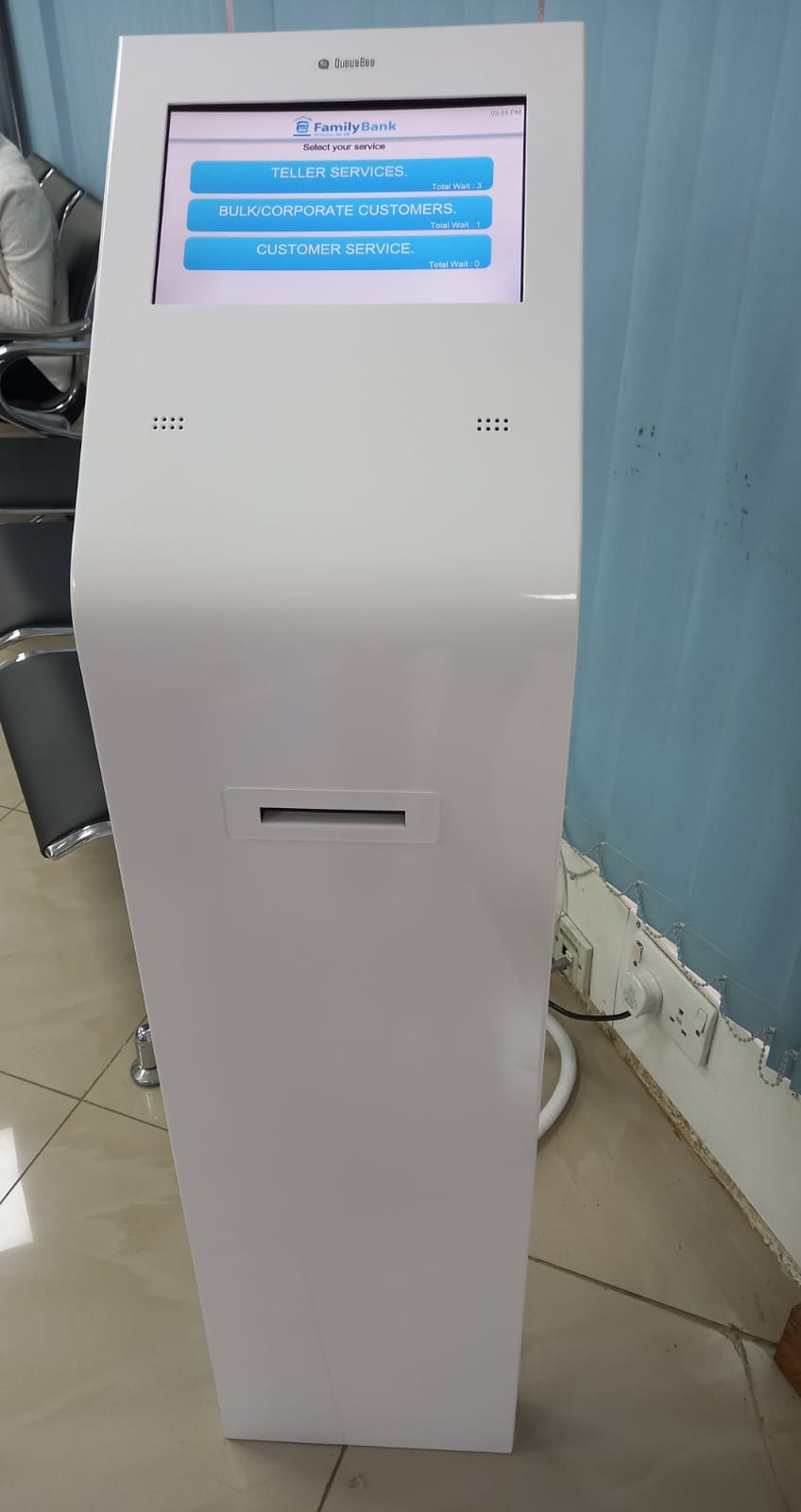 10 inch queue ticket kiosk